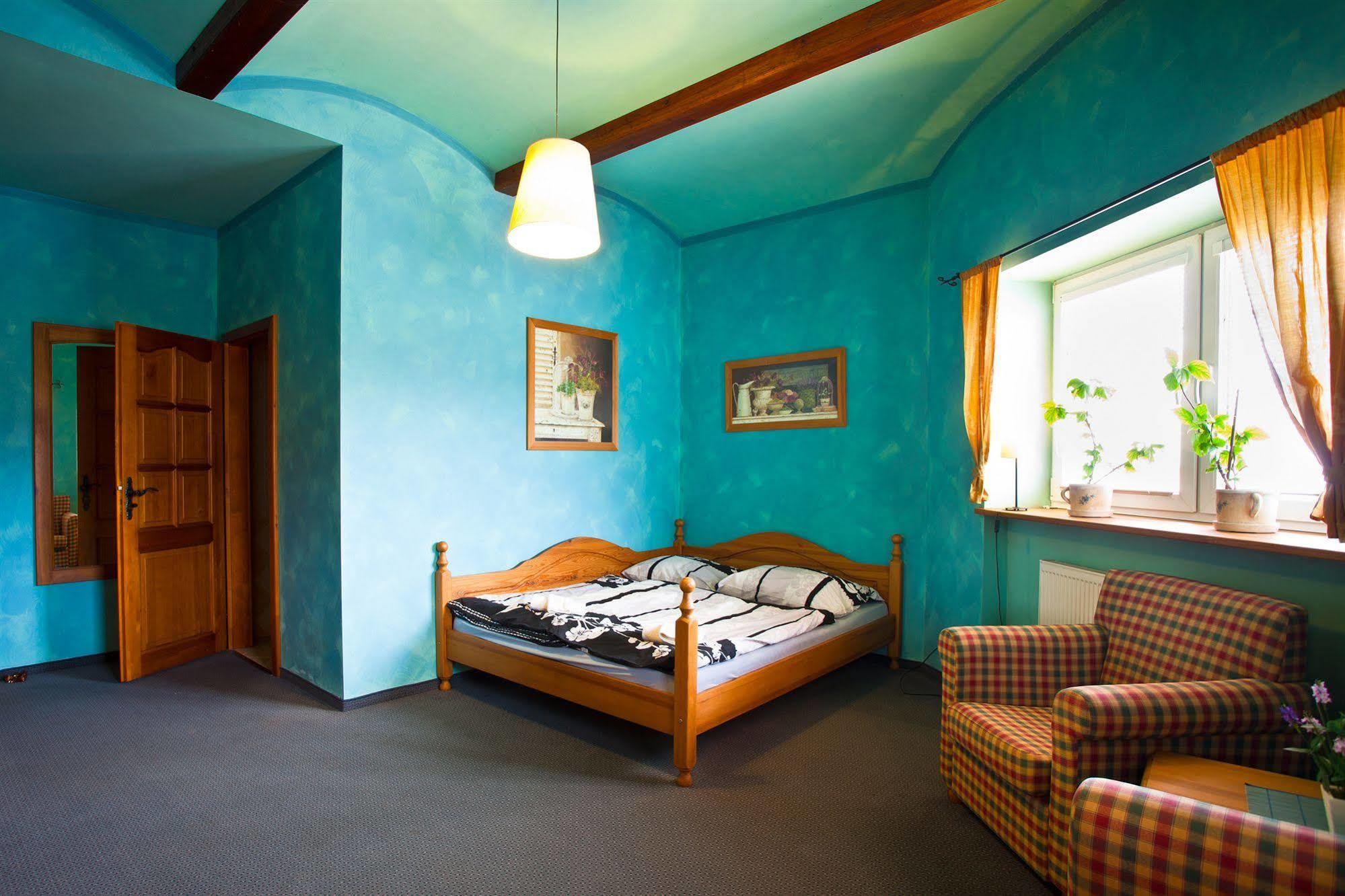 Hotel U Simla Карлови Вари Екстериор снимка
